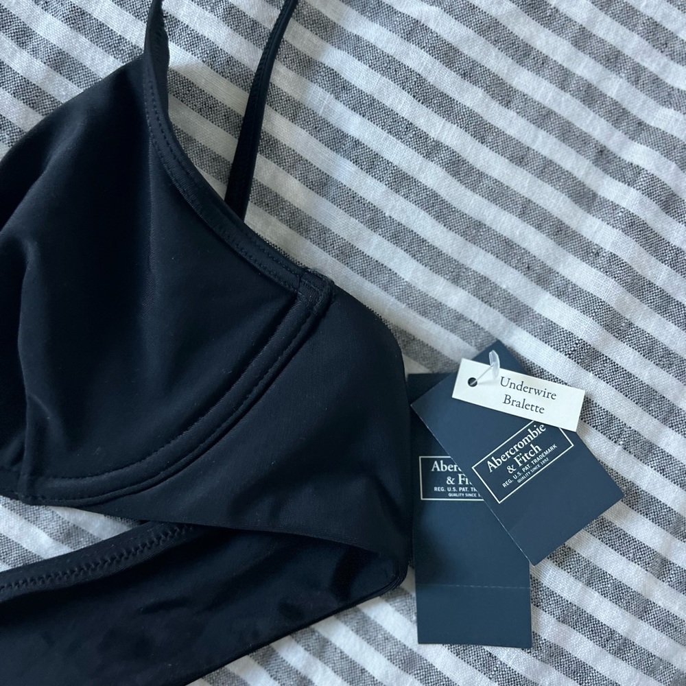 Abercrombie and Fitch Underwire Bralette Brand New With Tags
